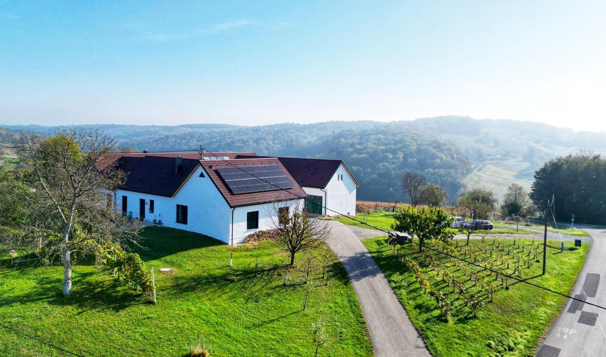 Kaeferberghof Im Burgenland, Komfortzimmer Mit Fruehstueck, Bed & Breakfast, Urlaub Am Bauernhof Eltendorf Esterno foto