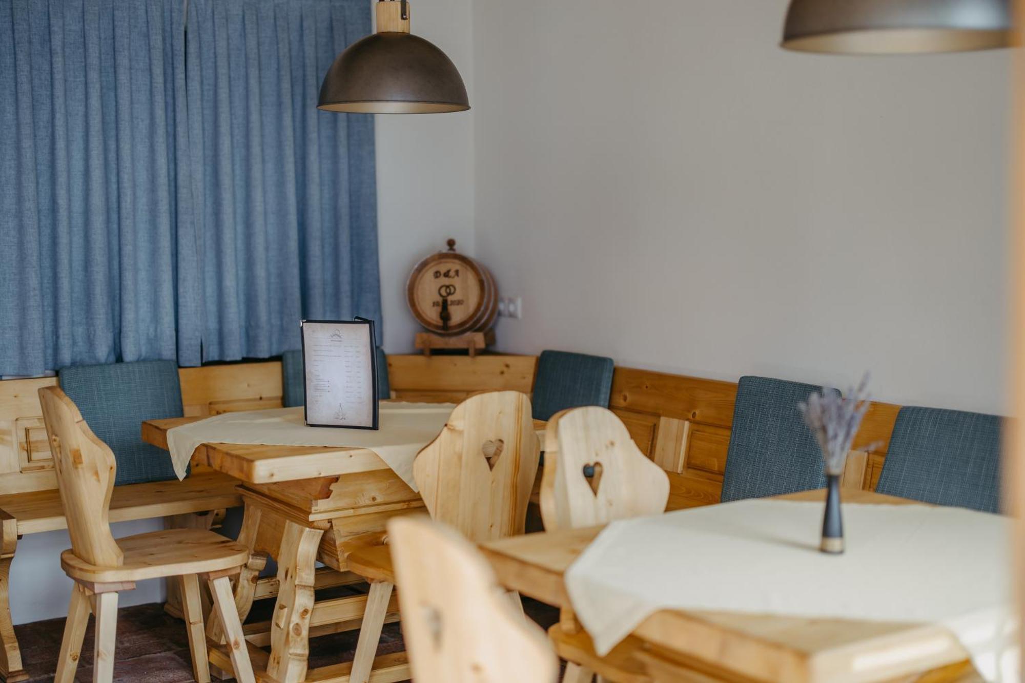 Kaeferberghof Im Burgenland, Komfortzimmer Mit Fruehstueck, Bed & Breakfast, Urlaub Am Bauernhof Eltendorf Esterno foto
