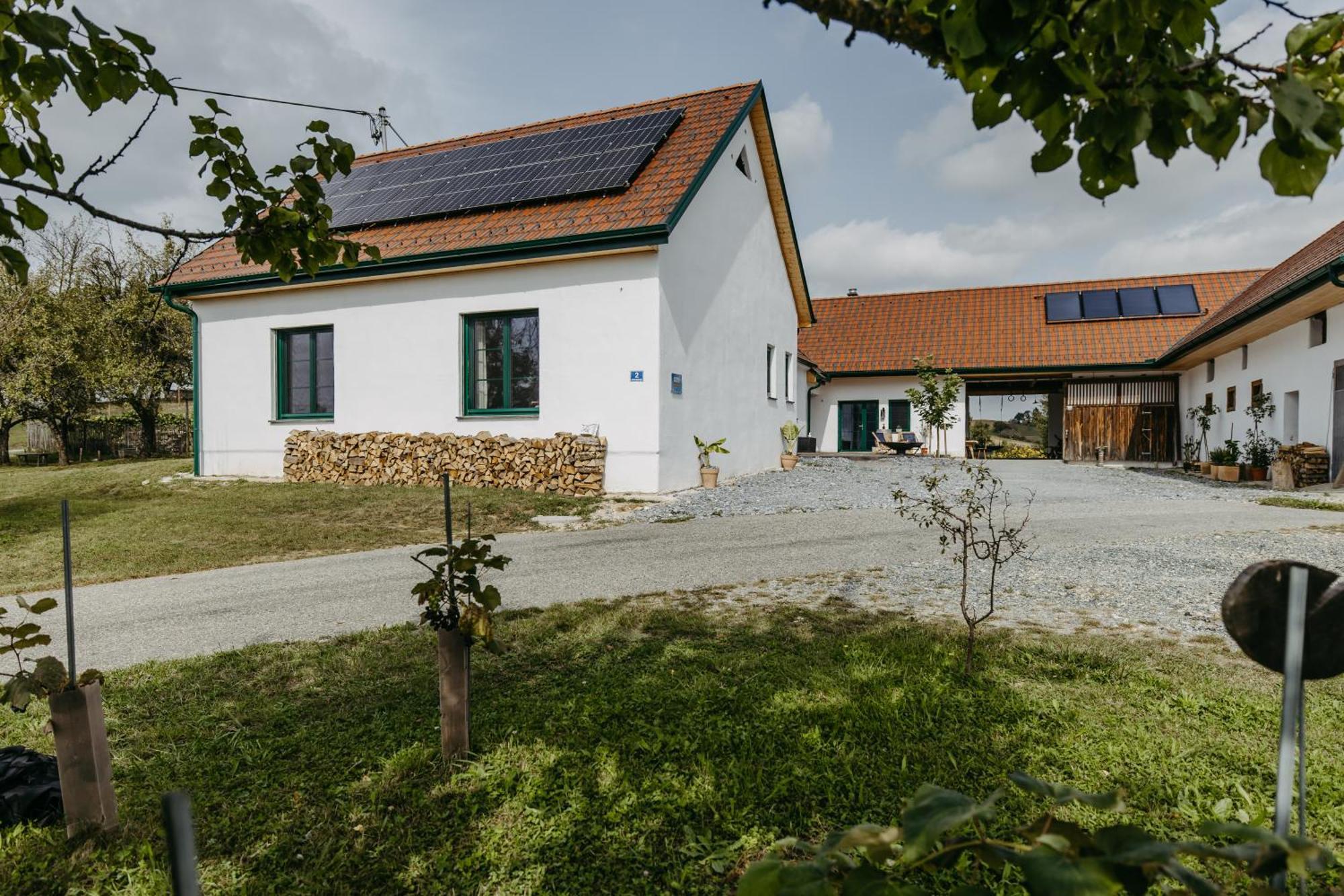Kaeferberghof Im Burgenland, Komfortzimmer Mit Fruehstueck, Bed & Breakfast, Urlaub Am Bauernhof Eltendorf Esterno foto